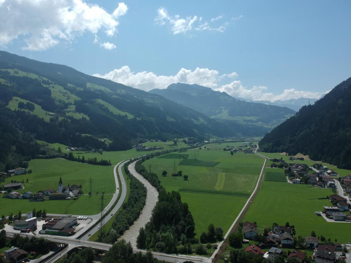 Gasthof Zum Loewen Aschau Im Zillertal Dış mekan fotoğraf