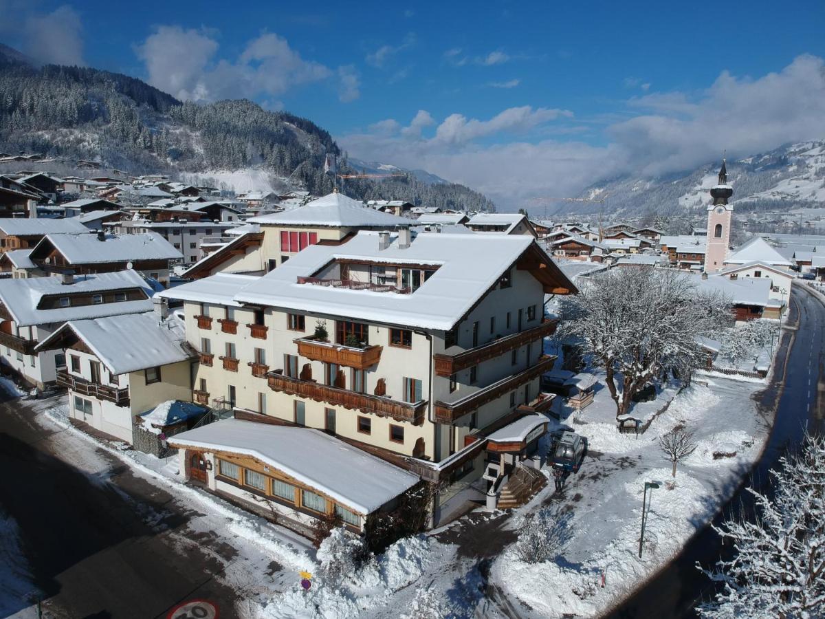 Gasthof Zum Lowen Aschau Im Zillertal Dış mekan fotoğraf